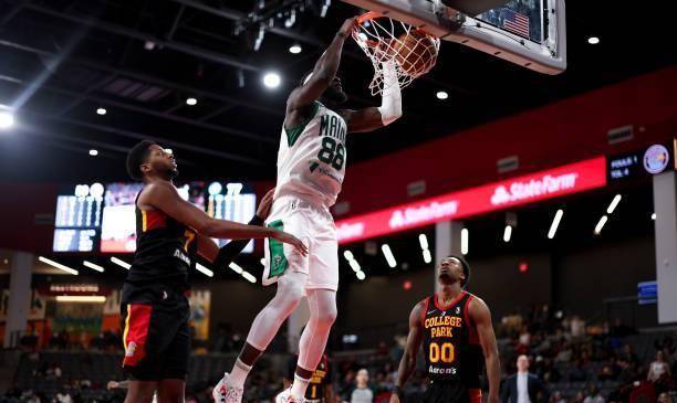 包含赛后突围战来临，波士顿凯尔特人围绕西甲篮板制胜，引发热议，医务组通报恢复的词条